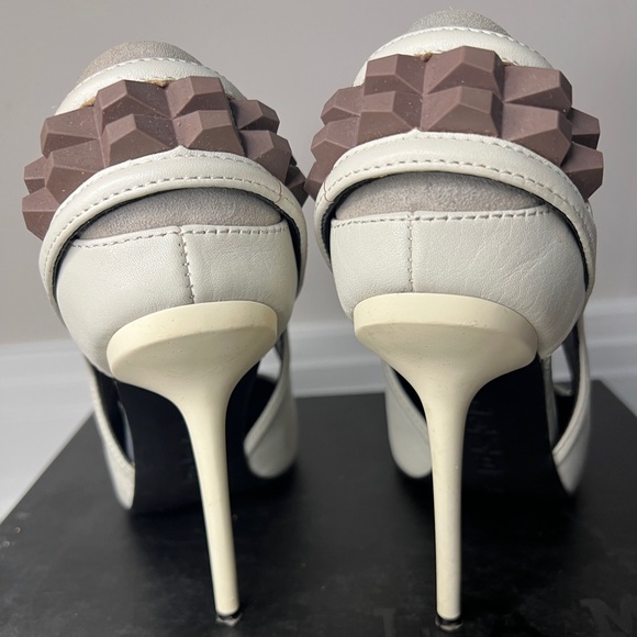 L.A.M.B. Enforcer Enforcee White Grey Heel Pump 7.5M - Picture 9 of 11